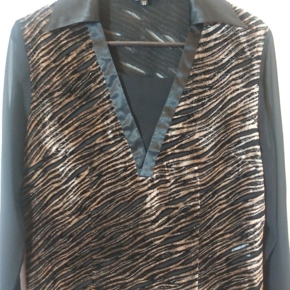 Vintage Animal Print Long Sleeves Top - Picture 3 of 8